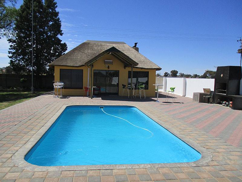 Monate Oa Phokeng-14